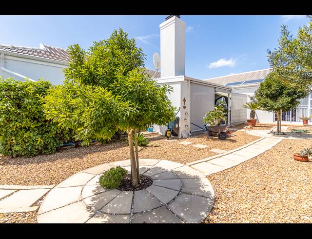 3 BEDROOM FREESTANDING SOLD IN SUNNINGDALE